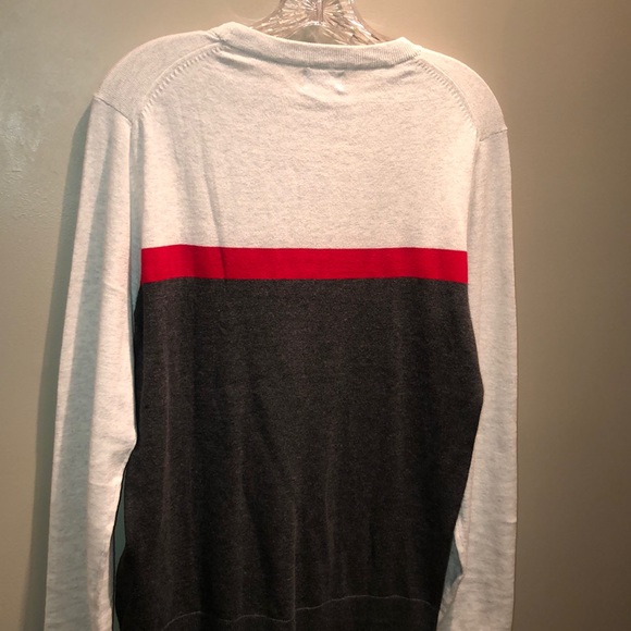 NWT Sweater - Picture 3 of 5